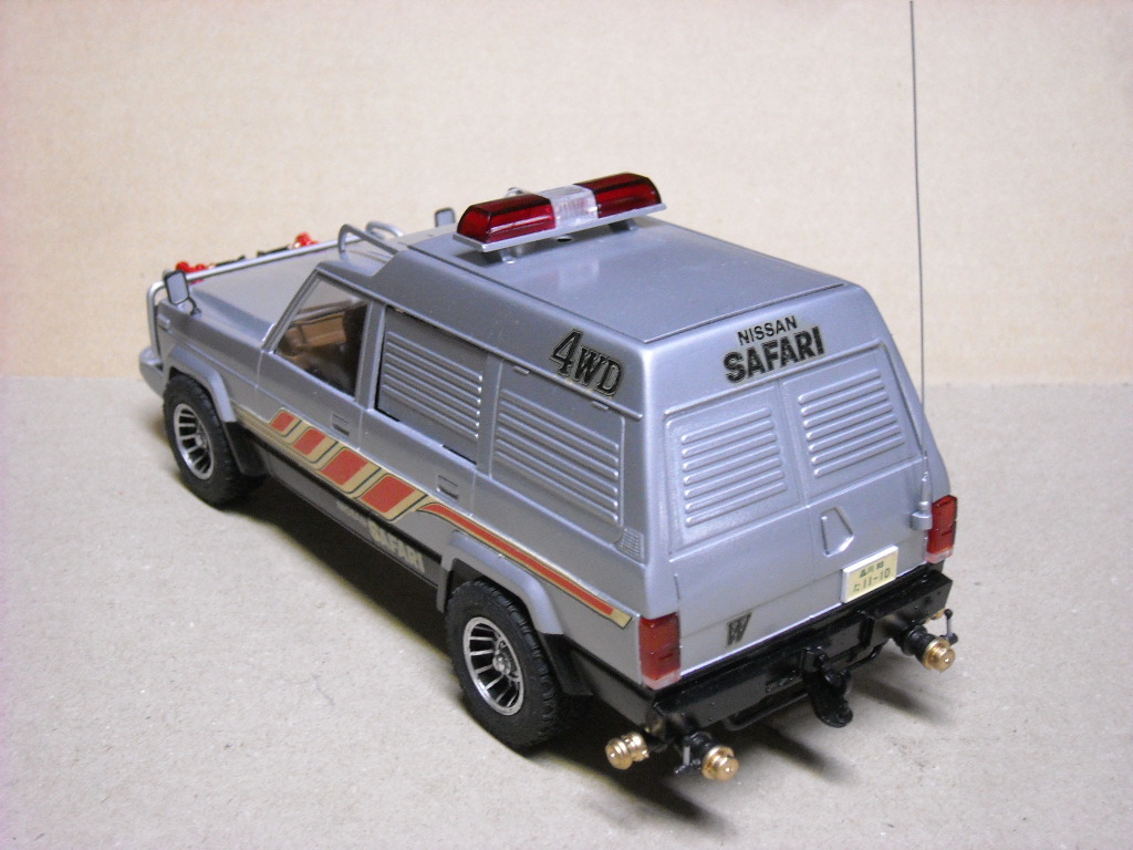 西部警察 1⁄24 サファリ 4WD アオシマ | 特機車 プラモデル - ニッサン