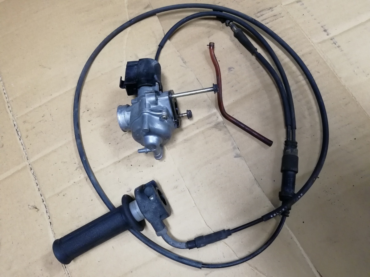 その他 Rea S1 □AF35 ライブディオ 解体□キャブレター 清掃済み スロットルホルダー