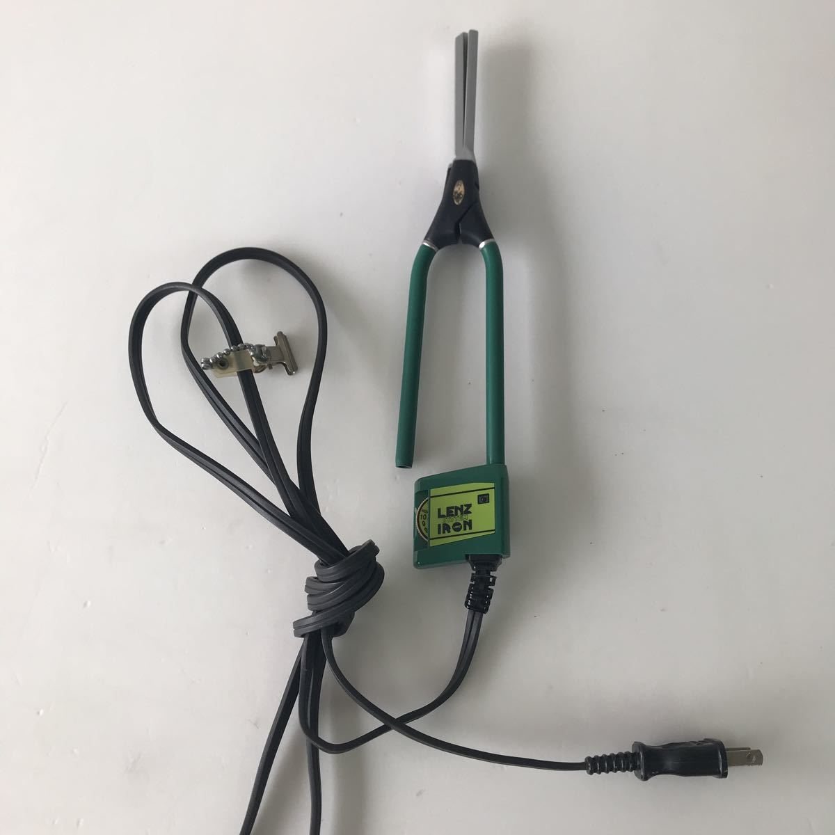 LENZ SYSTEM IRON α-10　レンツシステムアイロン 新品未使用品 理容用アイロンLENZ SYSTEM IRON α-8G 理容師ヘアアイロン アイパー