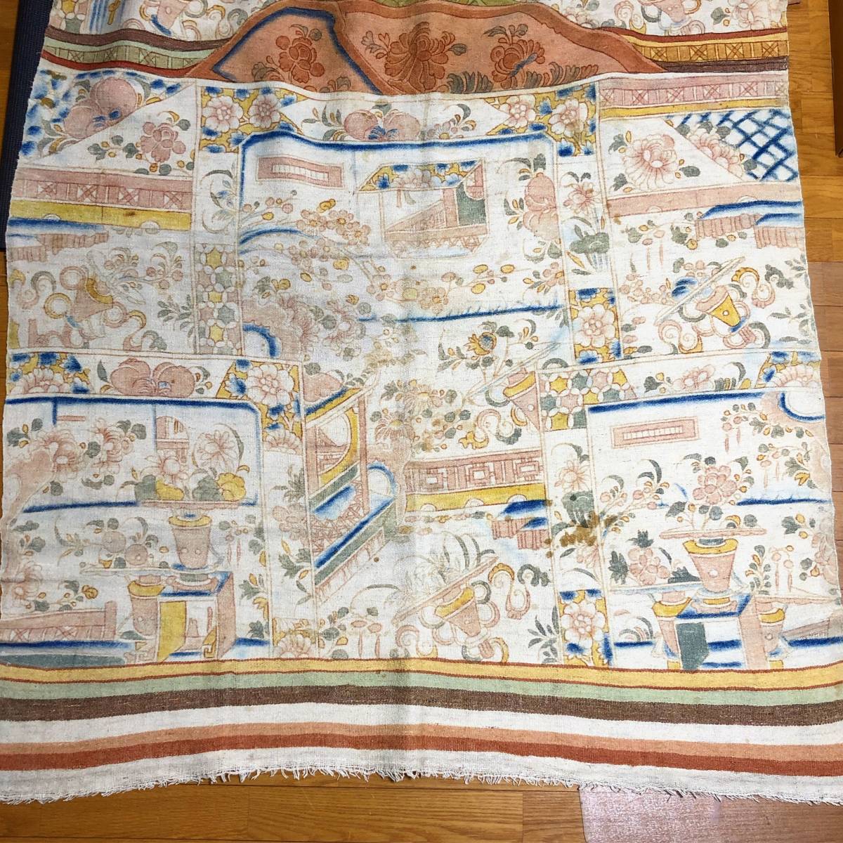 李朝民画 李朝 - 李朝！朝鮮綴！花文房具図綴れ織！手描き！本物！19世紀保証！ 絹本着色（朝鮮古美術 検 朝鮮民 李朝後期、18～19世紀◇鵲虎図額装 紙 冊架図 文房図 五朝鮮絵画 Yahoo!オークション 「花鳥図」李朝 李 蔬果