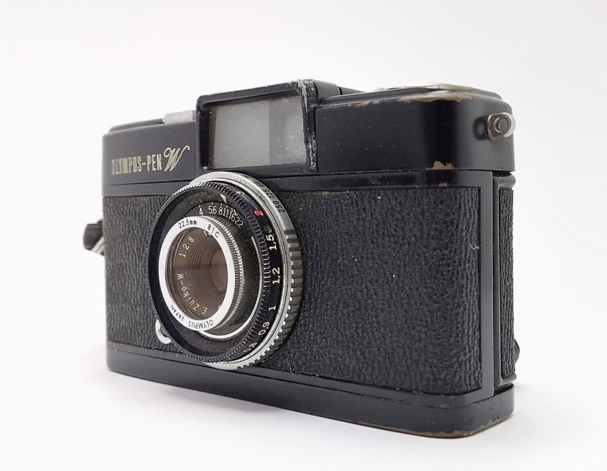 Olympus Pen W PEN レビューブラックペイントのロマン──シリーズ3
