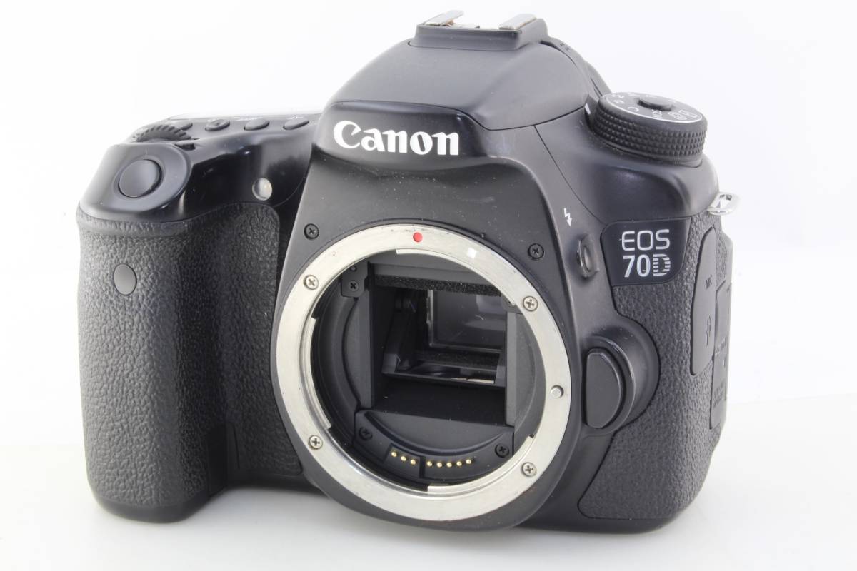 D (ジャンク) Canon キャノン EOS 70D ボディ 電源入らず EOS 70D
