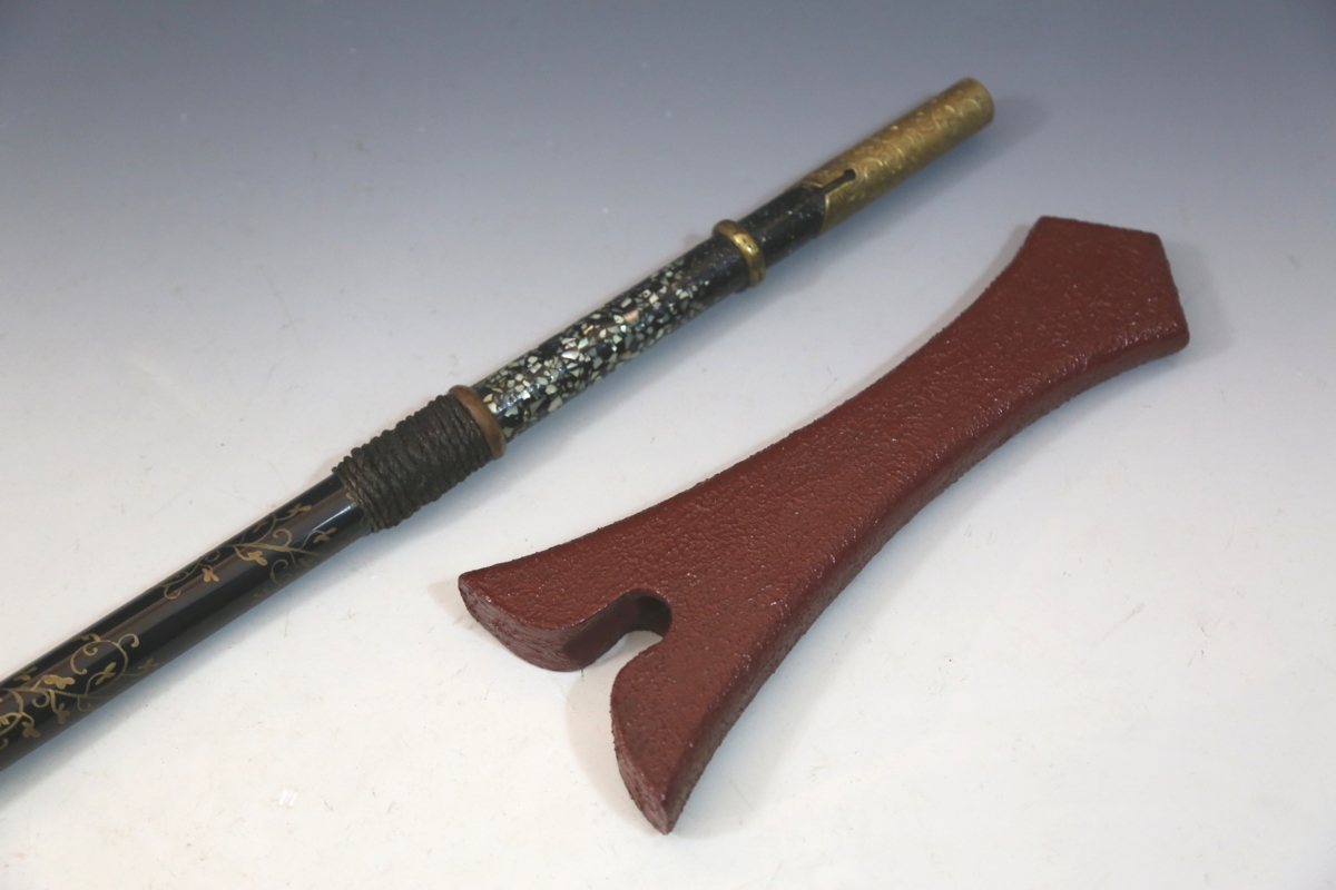 【新品，人気】 アンティーク 唐草蒔絵 青貝 鎗 １５８(刀、太刀)｜売買されたオークション情報、yahooの商品情報をアーカイブ公開 - オークファン 刀、太刀