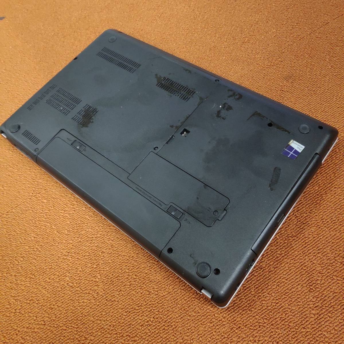 Dalle écran 15.6" LED Pour Lenovo ThinkPad Edge E530c – Neuf, Compatible, Garantie 1 An