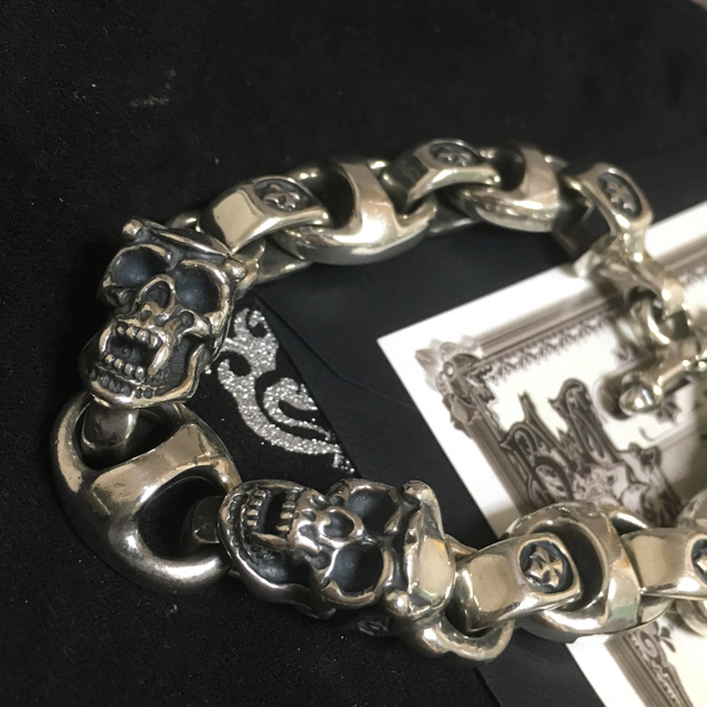 BWLビルウォールレザーヘルメットスカルCクロスブレスレット BWL