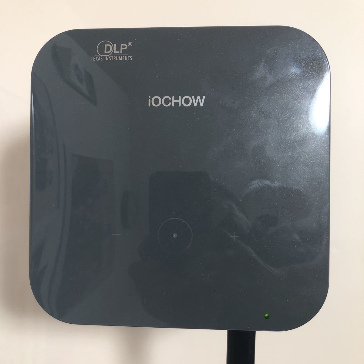 ミニプロジェクター iOCHOW iO4