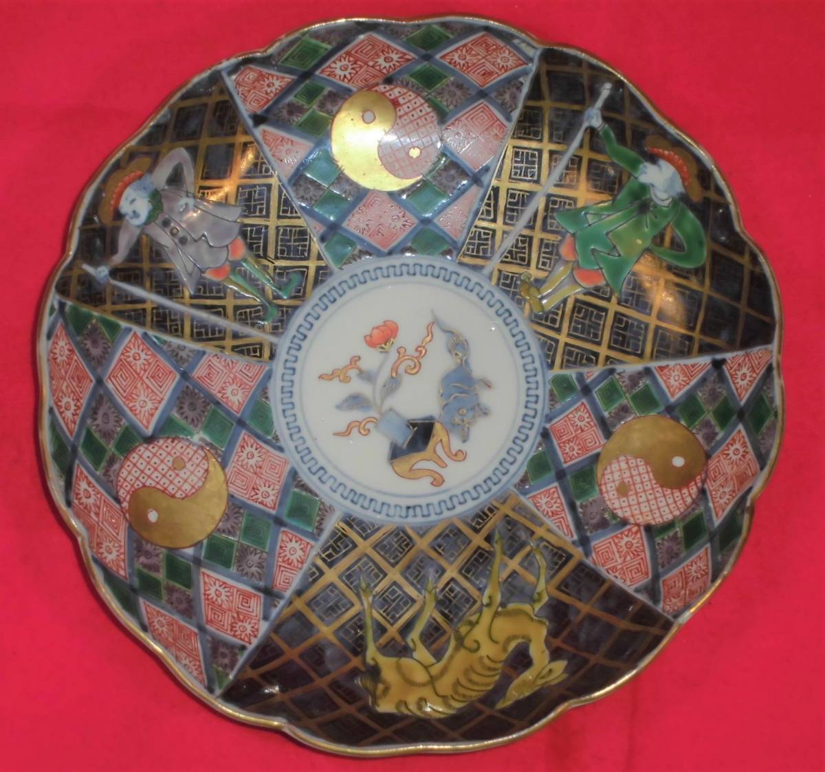 古伊万里 大明成化年製 色絵金襴手 南蛮船南蛮人図 大皿 38cm 古伊万里