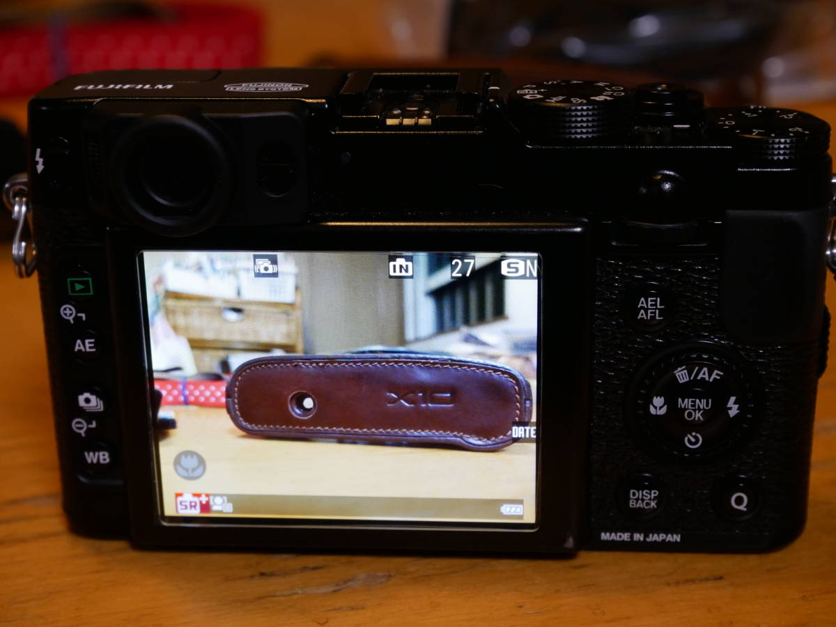 ☆ FUJIFILM X20 ブラック 中古品 ☆ カメラ コンパクト 【公式通販】