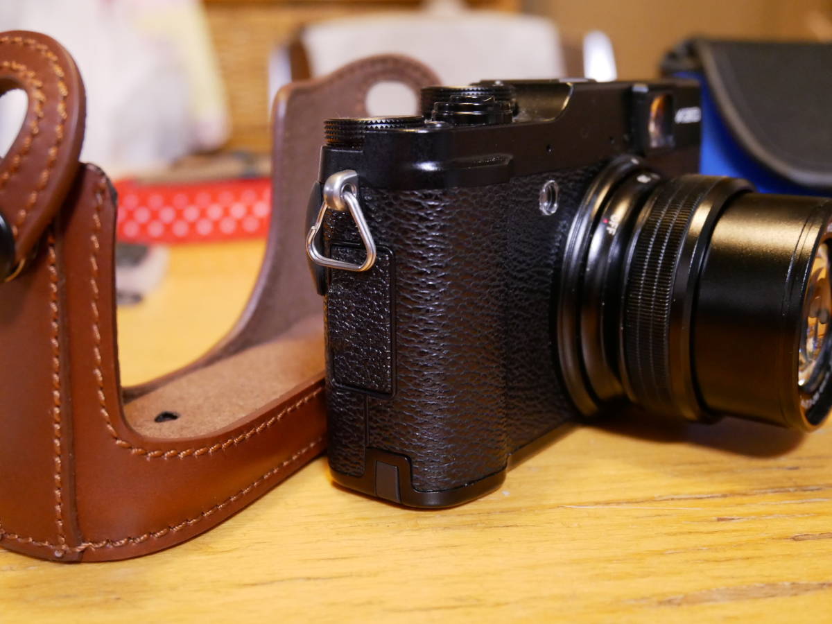 ☆ FUJIFILM X20 ブラック 中古品 ☆ カメラ コンパクト 【公式通販】