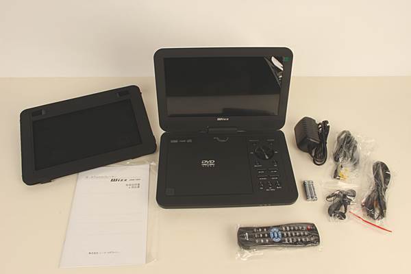 WISS 10.1インチポータブルDVDプレーヤー CPDP-10SV 新品未使用品 1905-037