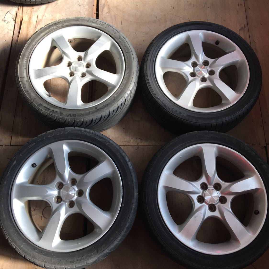 Subaru スバルレガシィ純正ホイール ☆17×7J ☆215/45R17☆4本セット 