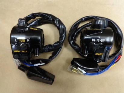 Z750F-A4.A5☆KZ900/検Z1/Z2 新品!! Z1，Z2，Z750A4/A5，KZ900 ハンドルスイッチ左右②' Z750F-A4