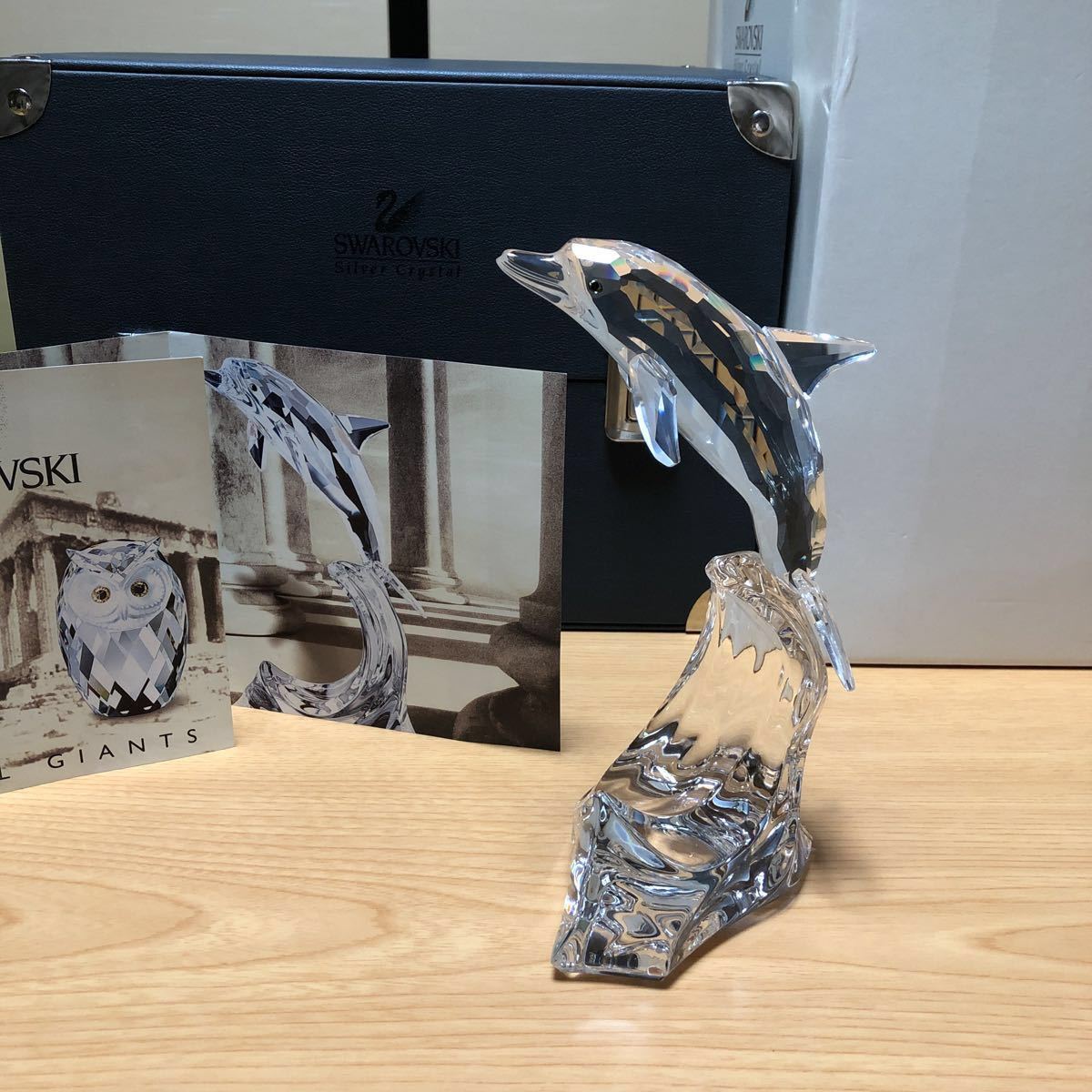  SWAROVSKI GIANTS Maxi Dolphin スワロフスキー クリスタル イルカ 置物(クリスタルガラス)｜売買されたオークション情報、yahooの商品情報をアーカイブ公開 - オークファン クリスタルガラス