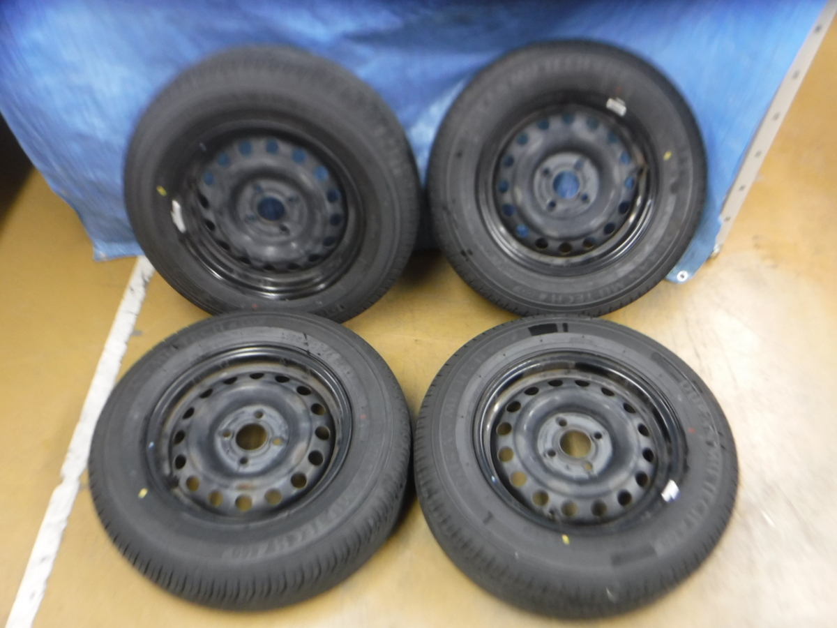 日産 純正スチールホイール 185⁄70R14 スタッドレスタイヤ ノート E12 