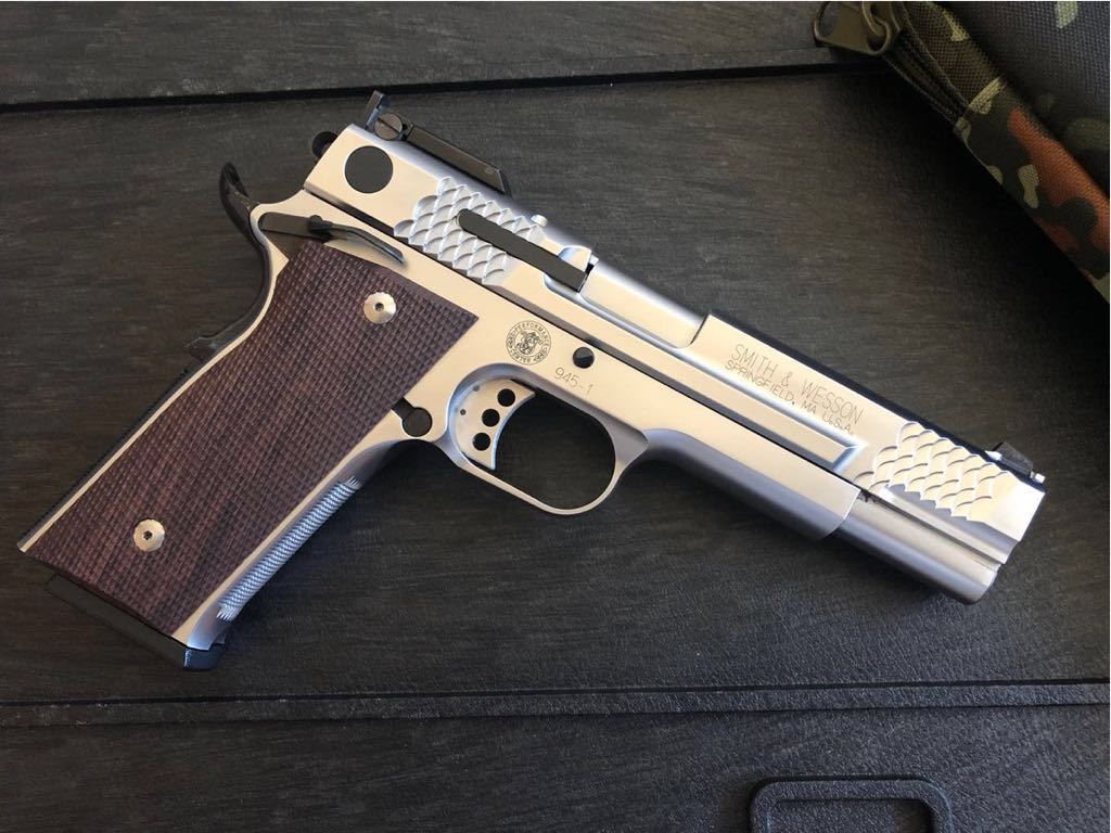 M945 KSC シルバー : スケイルドシルバー 絶版 S&W 極 スーパー