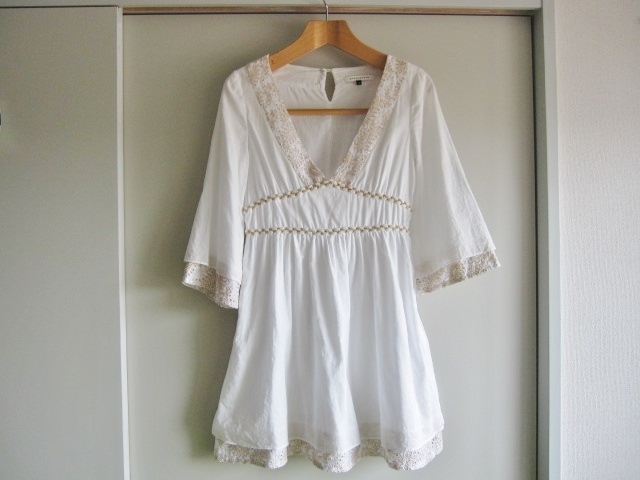 極 Mercuryduo チュニック ワンピース 同様 マーキュリーデュオ トップス 白 チュニック 綺麗 White Gold 可愛い ワンピ 得 Mサイズ 売買されたオークション情報 Yahooの商品情報をアーカイブ公開 オークファン Aucfan Com