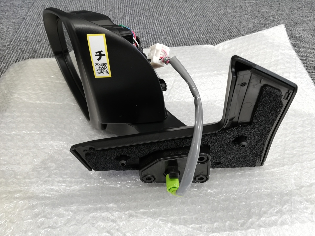 左 アクア DAA-NHP10 2026年最新Yahoo!オークション 左サイドミラー