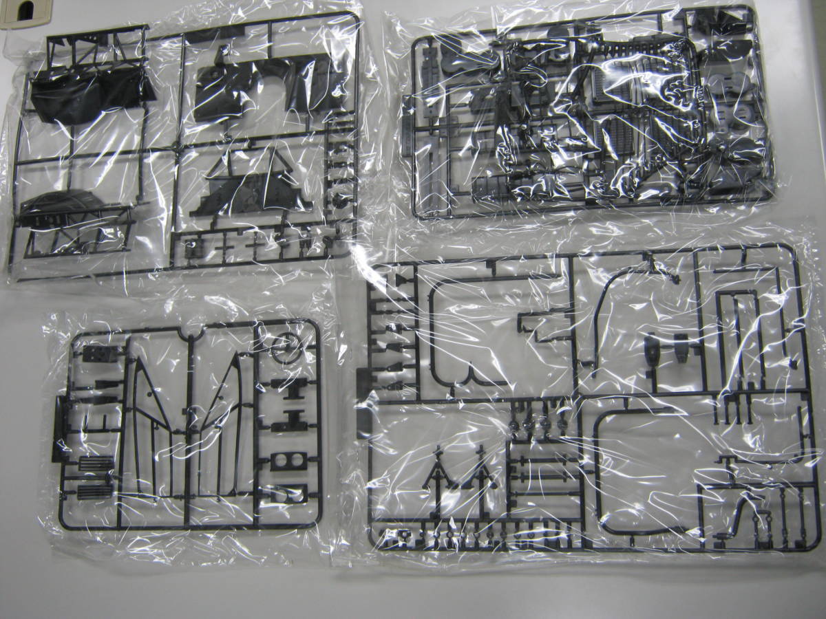 童友社 1/12 ランボルギーニ　カウンタック　LP500S【未組立】_7