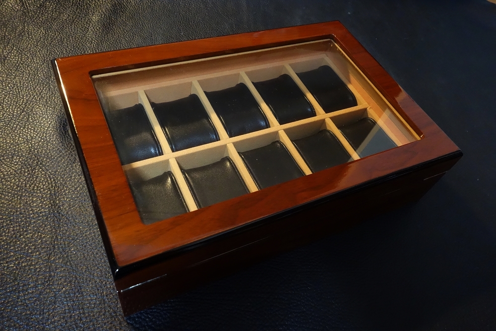 腕時計ケース 高品質本牛革製クッション 木製 10本収納 コレクション ディスプレイ ボックス 黒 ウォッチケース 新品 アンティーク レザー 腕時計ケース 木製 ケース 収納 おしゃれ 時計