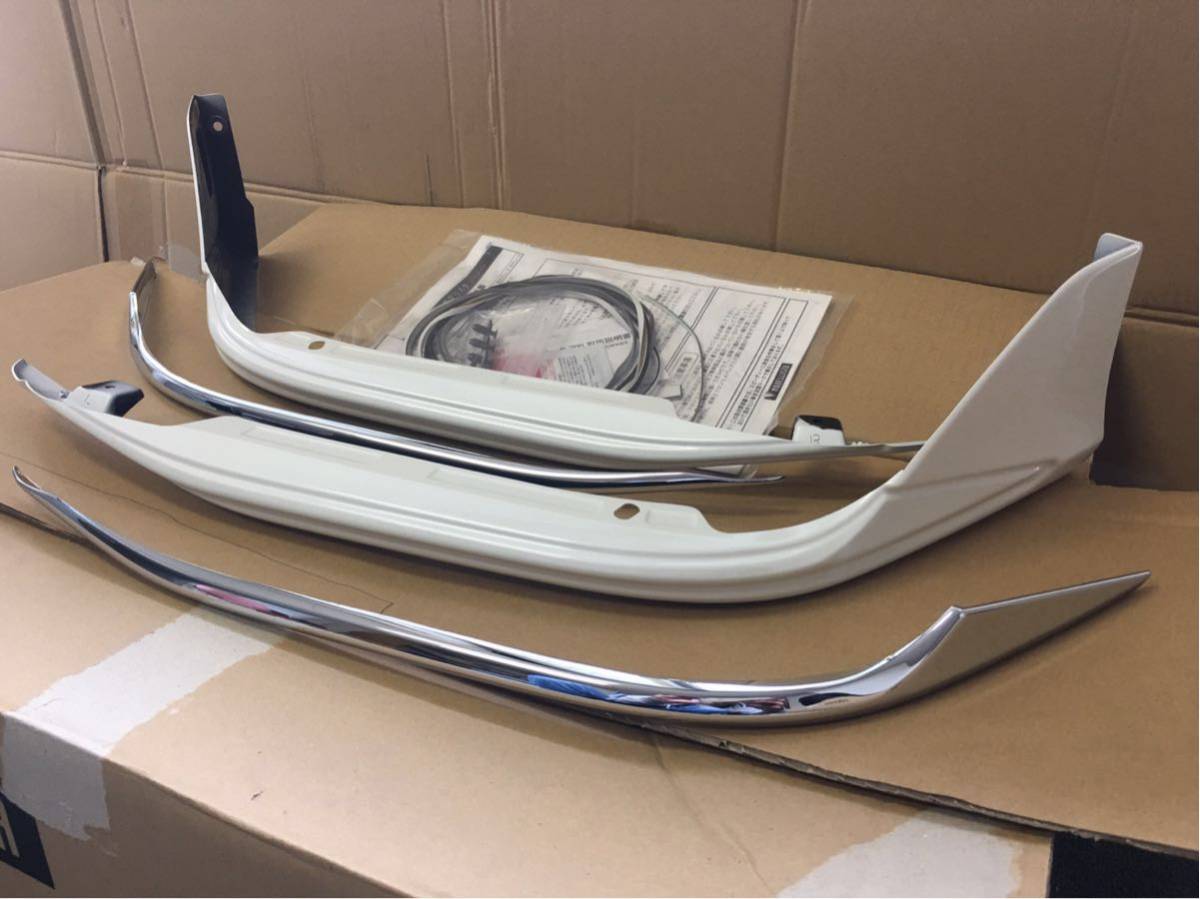 未使用品 マジェスタ モデリスタ フロントスパッツ 運転席側のみ