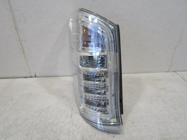 激安大特価，豊富な ホンダ ステップワゴン スパーダ RK5 後期 純正 左テールライト STANLEY W0587(テールライト)｜売買されたオークション情報、yahooの商品情報をアーカイブ公開 - オークファン ホンダ用