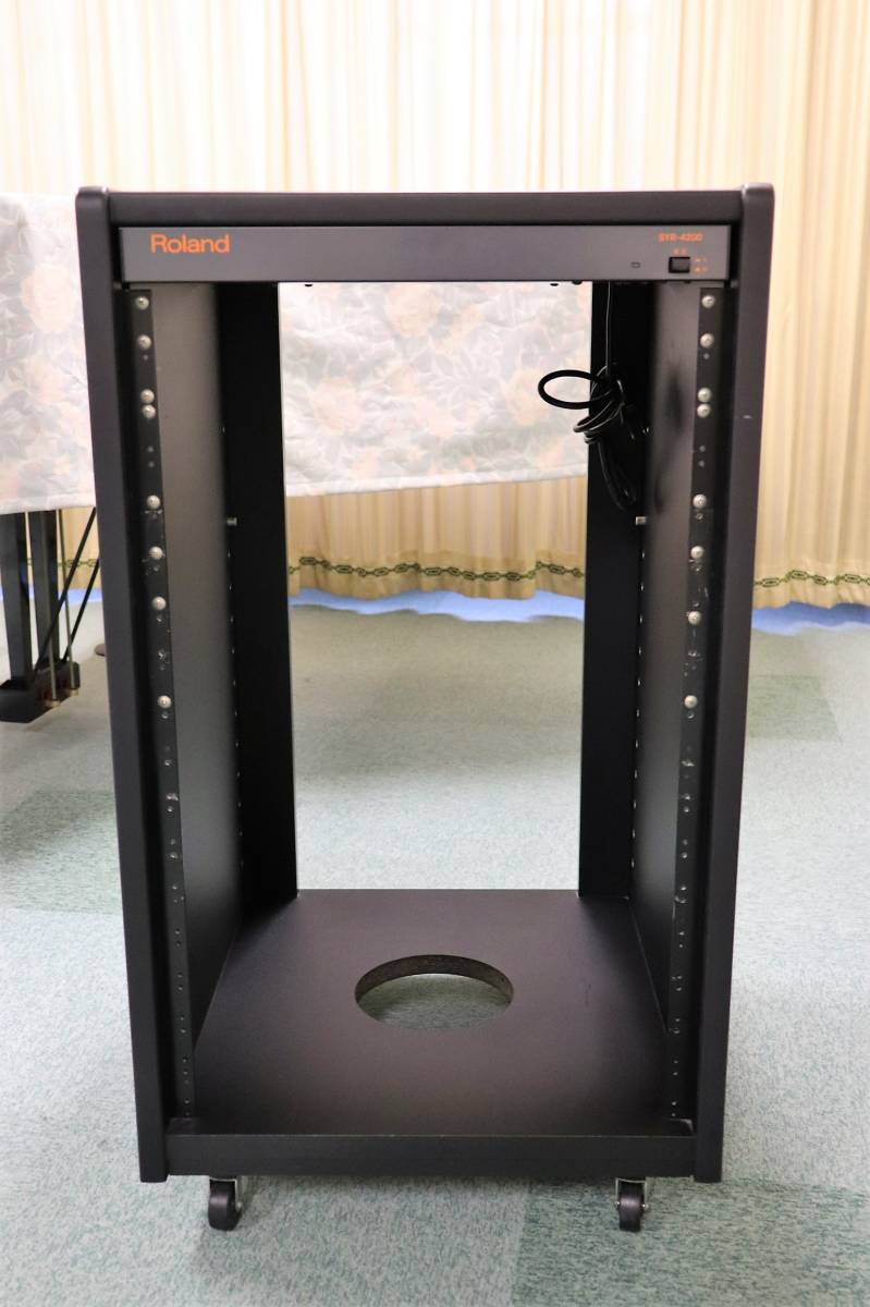 Roland システムラック SYR-4200 Roland システムラック SYR-4200 Roland システムラック SYR-4200