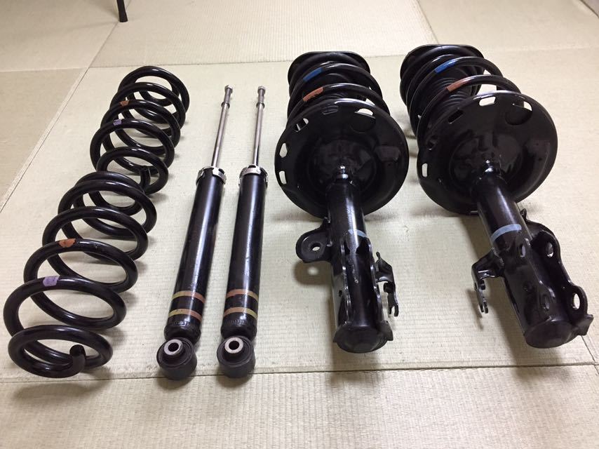 ◇50系 エスティマ アエラス 2WD、3.5L 純正サスペンションキット