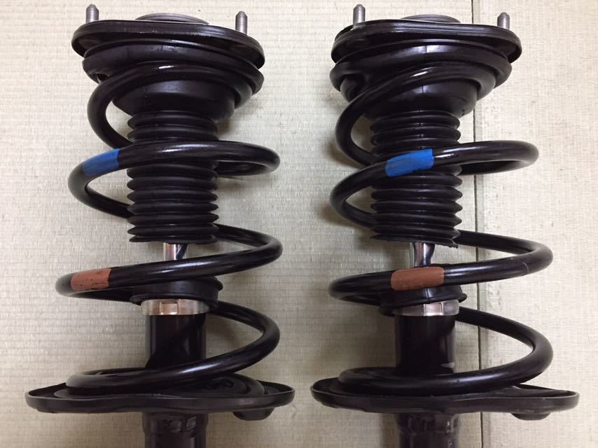 ◇50系 エスティマ アエラス 2WD、3.5L 純正サスペンションキット