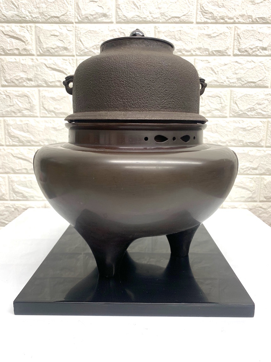 ☆中古品☆茶道具 唐銅朝鮮風炉 浜松紋真形釜添（共箱 宝積正一造