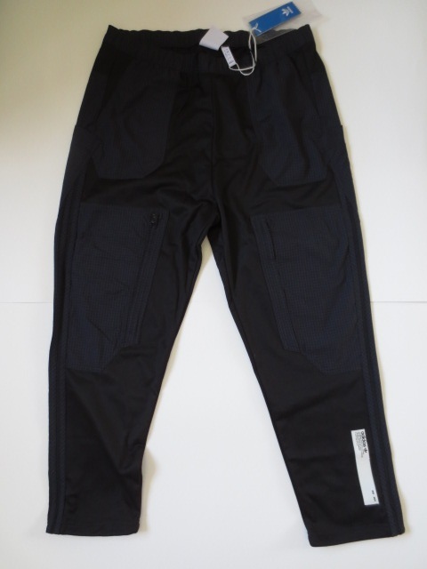 adidas Originalsアディダスオリジナルス■カーゴパンツ新品■XO 黒　　定価11.000+税 カーゴパンツ アディダス - 20時〜3&frasl;11 3&frasl;4 エッセンシャルズ