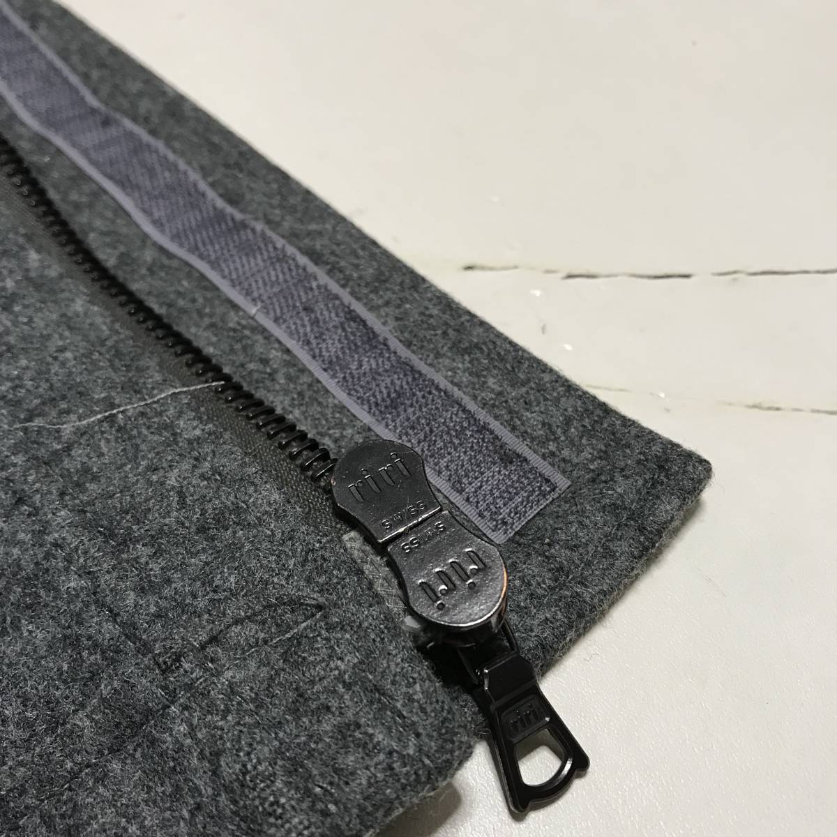 訳アリ フランス製★A.P.C. アーペーセー★ウール ミリタリーコート riri M-65 ジャケット ブルゾン ジップアップ グレー size S アーペーセー A.P.C. マフラー ｜A.P.C. | アーペーセー日本公式オンライン