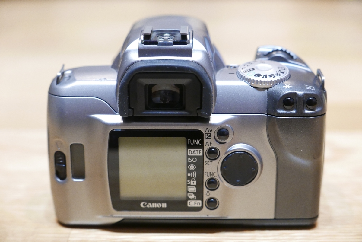 Cannon キャノン 一眼レフ フィルムカメラ EOS Kiss7 ⁄ レンズ EF 28