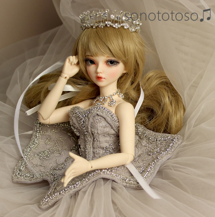 人気セール，限定SALE ドール/ウエディングドレス 全セットBJD女性人形60cm可動関節人形SD公主BJDドール 高品質な眼球/顔メイク/ウィッグ/服/アクセサリー付き(本体)｜売買されたオークション情報、yahooの商品情報 本体