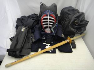 ◇剣道 防具 竹刀 一式セット まとめ売り 面 籠手 竹刀 防具入れ 鍔 垂 