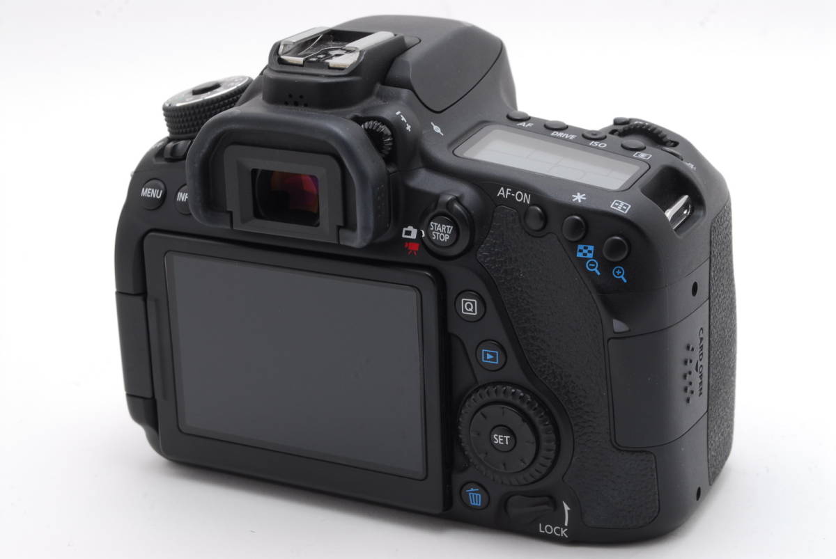 〇メーカー保証残あり〇 Canon キヤノン EOS 80D 18-55mmSTMレンズ