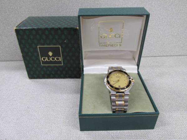 美品 gucci グッチ ダイバーズウオッチ 9700M ブラック＆GOLD 【公式通販】