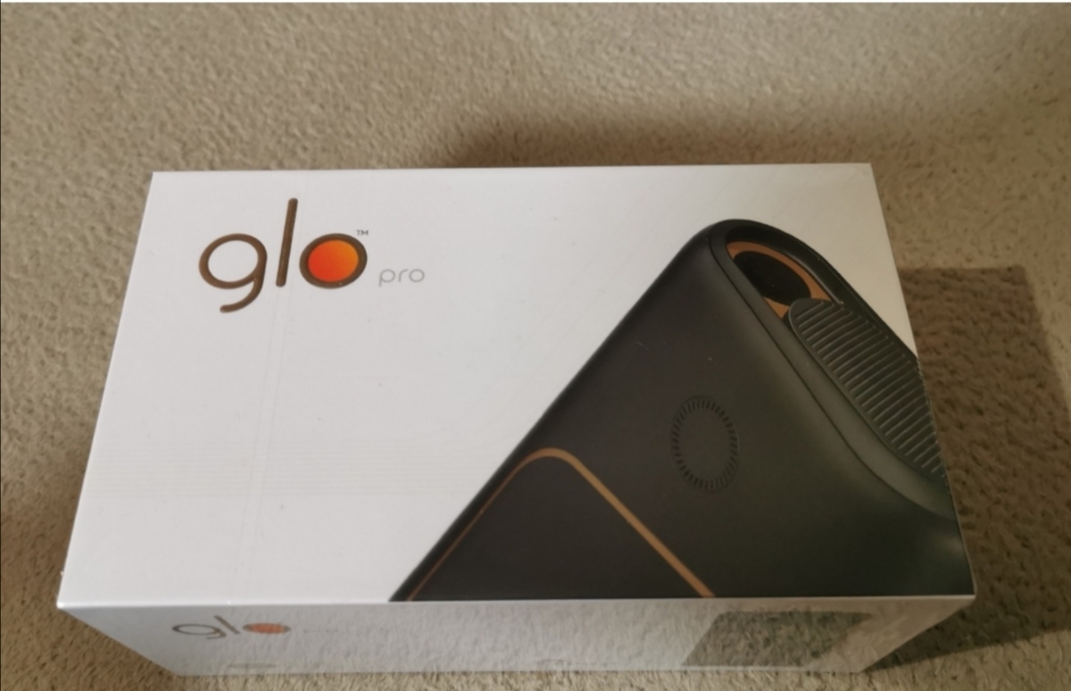 【新作，大得価】 グロー本体 glo pro 地域限定先行発売 グロープロ ブラック電子タバコ(喫煙グッズ)｜売買されたオークション情報、yahooの商品情報をアーカイブ公開 - オークファン その他