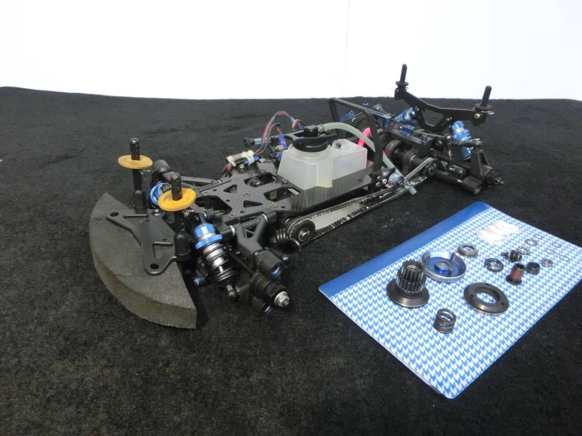 京商 V-ONE | V-One 1⁄10 エンジンRCカー 現状品 シャーシ