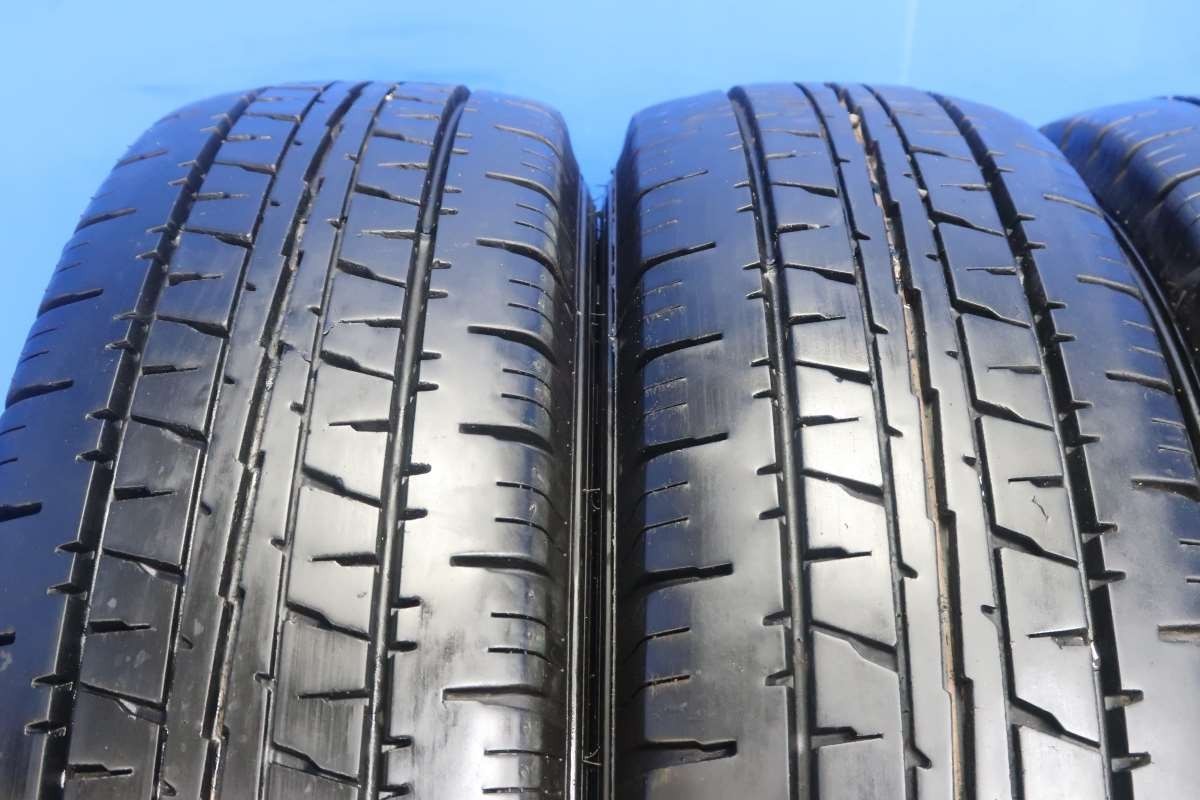送料無料】中古タイヤ サマータイヤ 4本セット 195/80R15 107/105L LT