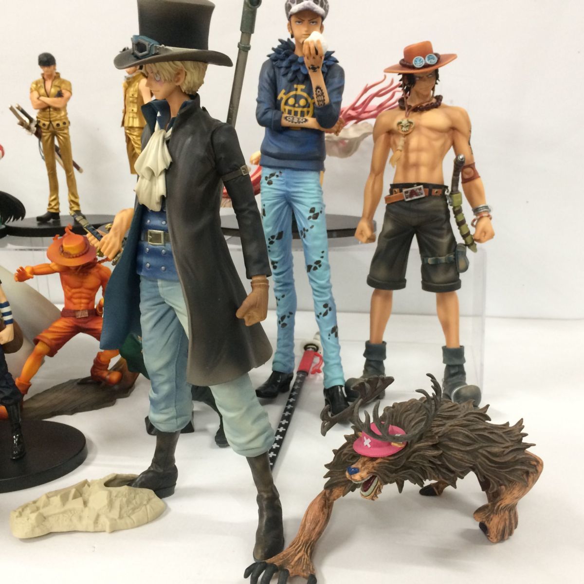 ワンピース フィギュア 5種まとめ売り ルフィ ゾロ サンジ ウソップ