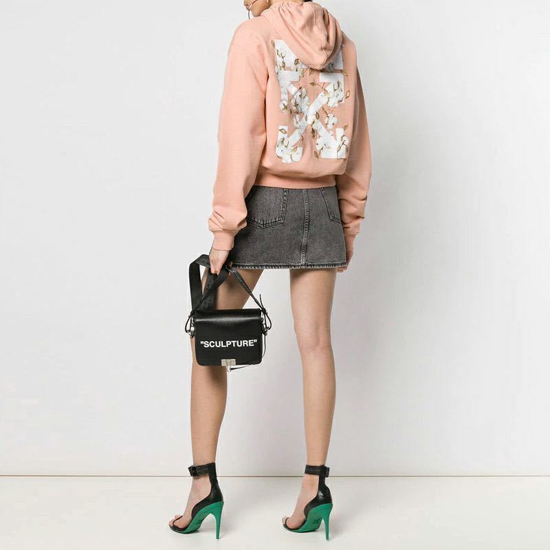 【定番，得価】 19SS 超 OFF-WHITE オフホワイト FLOWERS フラワー スウェット パーカー バックアロー ピンク S 株 イーストランド(Sサイズ)｜売買されたオークション情報、yahooの商品情報をアーカイブ公開 - オー パーカ一般