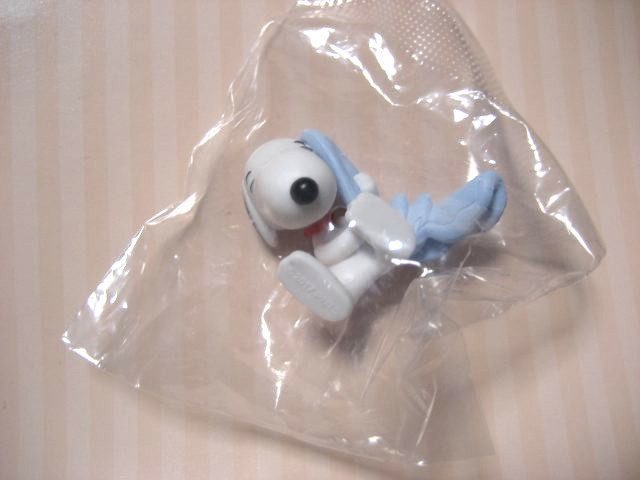 Putitto Snoopy スヌーピー 安心毛布 ピーナッツ フィギュア フチ子 ガチャ フィギュア 売買されたオークション情報 Yahooの商品情報をアーカイブ公開 オークファン Aucfan Com