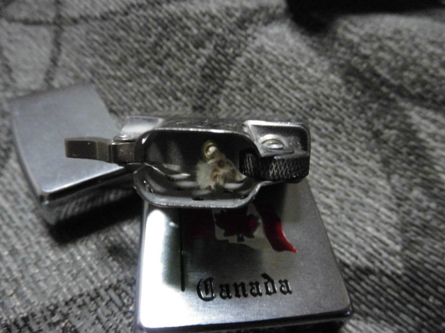 ZIPPO カナダ カナダ国旗 カナダ製 ZIPPO（ジッポー） ライター ジッポー メルカリ l*j様 スリム オイルライター - メープルリーフ (ジッポー) 1992年製 フィリピン