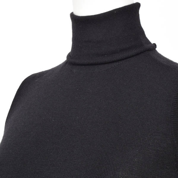 人気】☆PRADA・プラダ☆カシミヤ×シルク ノースリーブ タートルネック