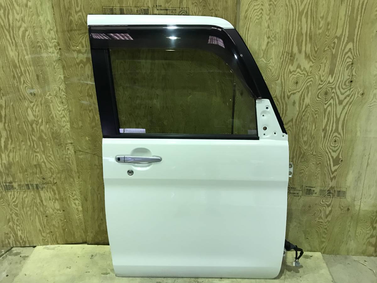 タントカスタム H26年 DBA-LA600S-GBVF 純正 管0287 フォグランプ 