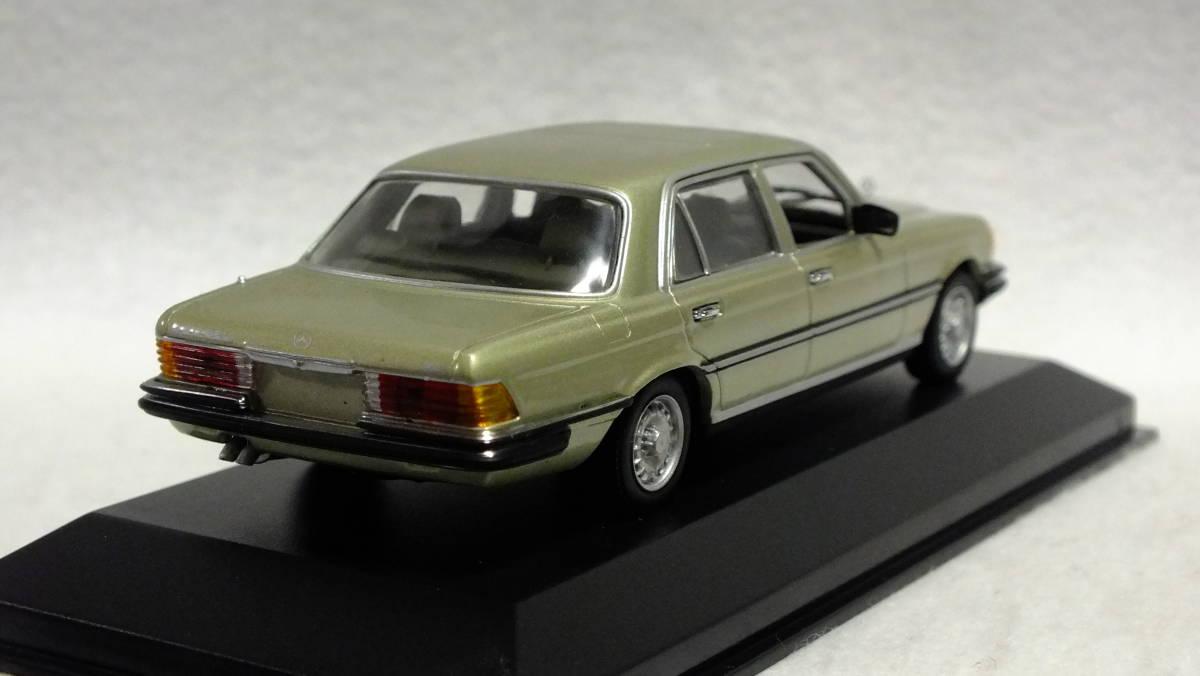 450SEL 6.9 ベンツ メルセデス 1⁄43 -ベンツ450sel(ミニチャンプス