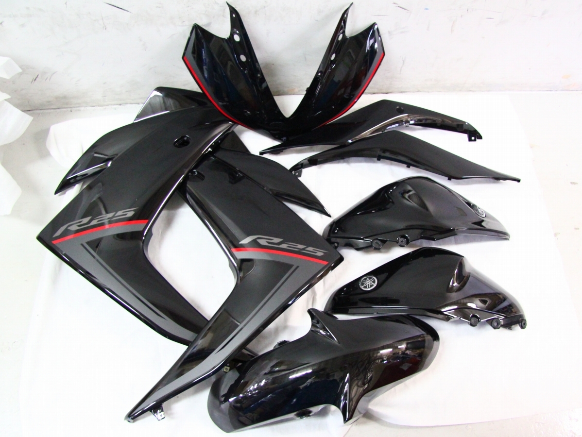 ヤマハ YZF-R25 - ヤマハ発動機グループ ウェビック バイク用品 