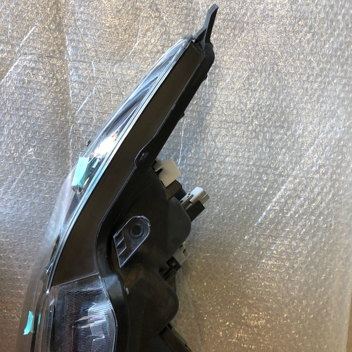 ハリアー 前期 0 ZSU60 LED 右ヘッドライト ヘッドライト 公式通販