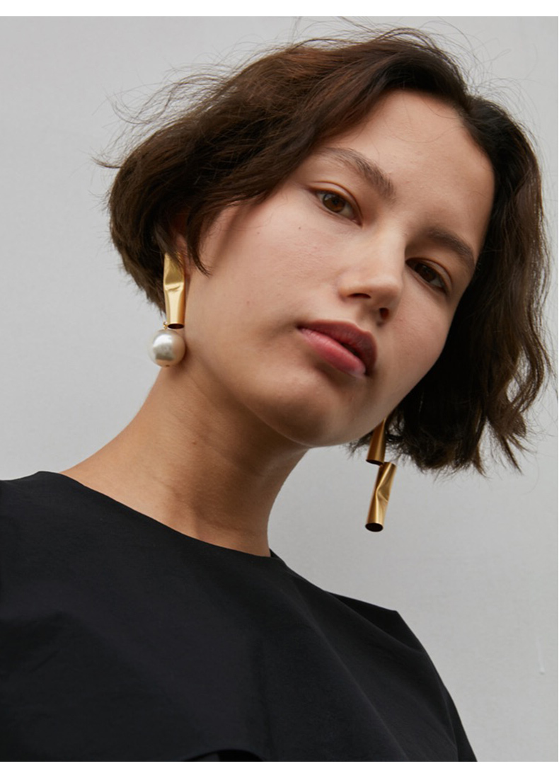 Laura ピアス LOMBARDI ピアス LAURA ゴールド ⁄ F EARRINGS Laura - LOMBARDI
