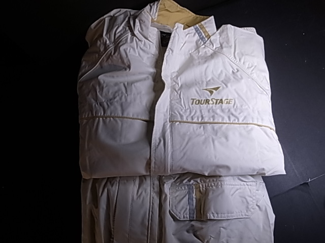 100%新品，人気 ブリヂストン ツアーステージ レインウェア アイボリー Ｌサイズ上下 1円(レインウエア)｜売買されたオークション情報、yahooの商品情報をアーカイブ公開 - オークファン レインウエア